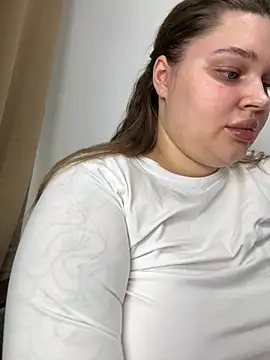 Snapshot of perfect_sweety_girl chatting on October 10, 2025, 6:53 pm perfect sweety girl online show from October 10, 2025, 6:53 pm