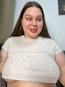 Snapshot of perfect_sweety_girl chatting on October 29, 2025, 6:51 pm perfect sweety girl online show from October 29, 2025, 6:51 pm