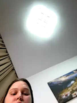 Snapshot of perfect_sweety_girl chatting on October 15, 2025, 7:44 pm perfect sweety girl online show from October 15, 2025, 7:44 pm