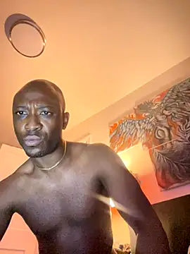 Snapshot of KingB8r chatting on October 9, 2025, 12:22 am KingB8r online show from October 9, 2025, 12:22 am