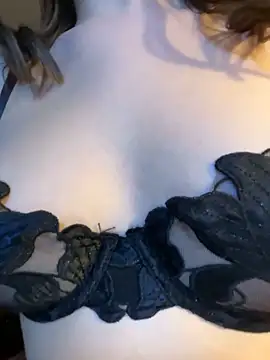 TheCinderella online show from January 31, 2026, 9:46 pm