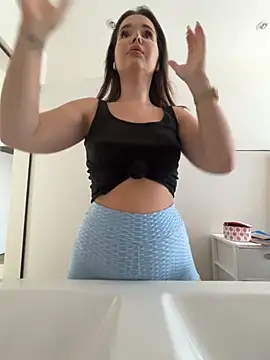 TheCinderella online show from March 19, 2026, 2:28 pm