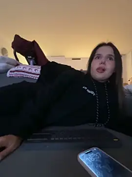 TheCinderella online show from March 9, 2026, 5:38 pm