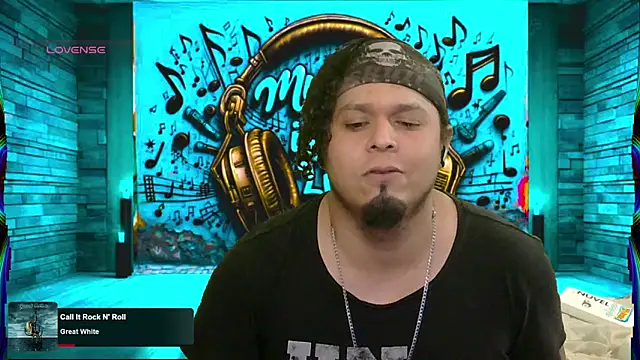 chino roz online show from March 11, 2025, 6:19 pm