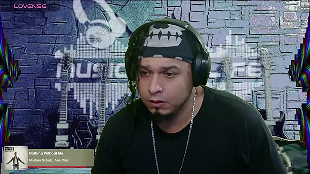 chino roz online show from March 6, 2025, 11:36 am