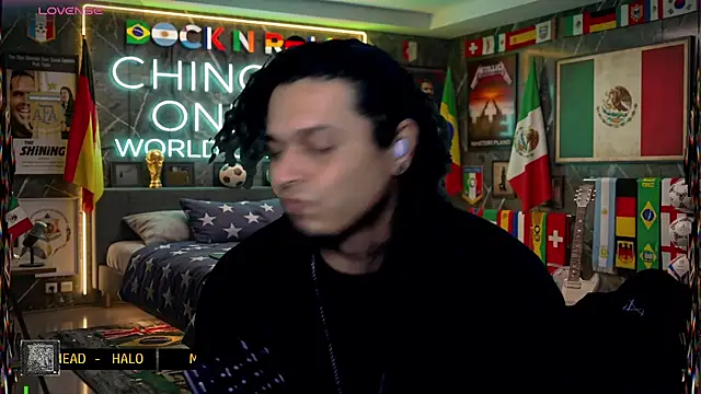 Snapshot of chino_roz chatting on June 29, 2026, 7:26 am chino roz online show from June 29, 2026, 7:26 am