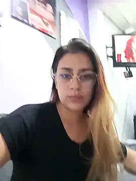 Latina sexy1 online show from March 1, 2025, 1:32 am