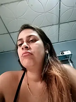 Snapshot of Latina_sexy1 chatting on February 11, 2026, 12:38 pm Latina sexy1 online show from February 11, 2026, 12:38 pm