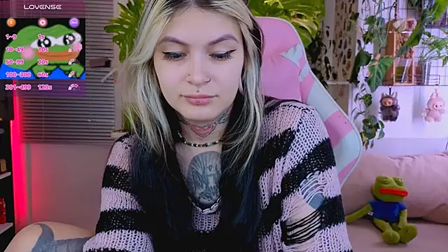 Snapshot of jelya_sg chatting on September 29, 2025, 4:23 pm jelya sg online show from September 29, 2025, 4:23 pm