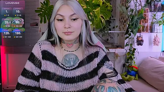 Snapshot of jelya_sg chatting on October 27, 2025, 3:02 pm jelya sg online show from October 27, 2025, 3:02 pm