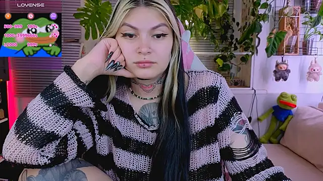 Snapshot of jelya_sg chatting on September 17, 2025, 3:47 pm jelya sg online show from September 17, 2025, 3:47 pm