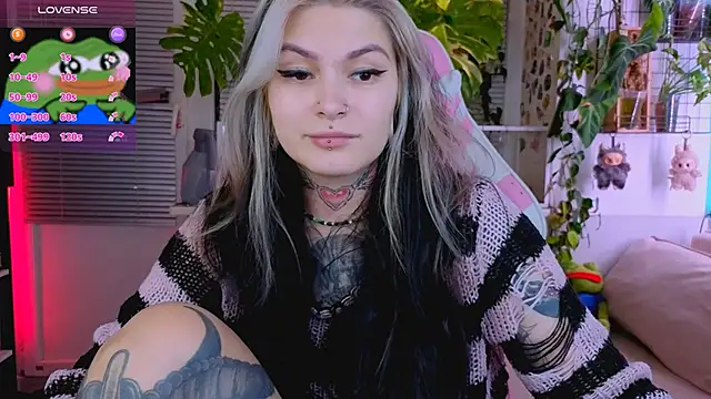 Snapshot of jelya_sg chatting on October 15, 2025, 2:47 pm jelya sg online show from October 15, 2025, 2:47 pm