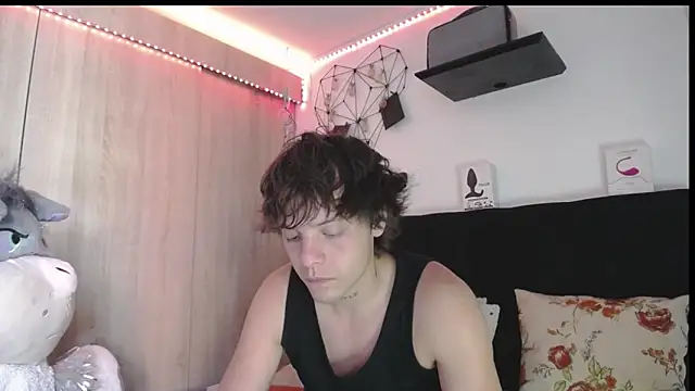 Santiago kiler online show from March 2, 2026, 8:27 pm