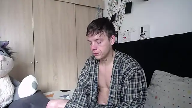 Snapshot of Santiago_kiler chatting on September 19, 2025, 12:20 pm Santiago kiler online show from September 19, 2025, 12:20 pm