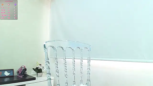 Snapshot of Sassy--Girl chatting on October 19, 2025, 1:36 pm Sassy--Girl online show from October 19, 2025, 1:36 pm