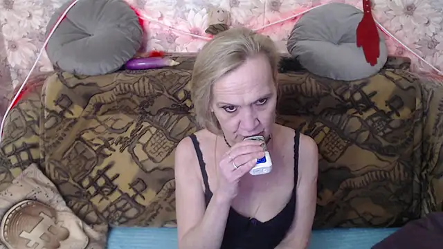 MissBekker online show from December 20, 2024, 1:03 am