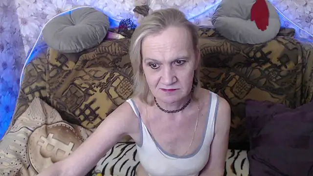 MissBekker online show from March 6, 2025, 3:57 am