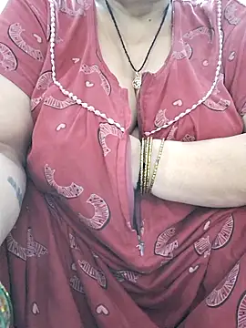 Snapshot of Kavya_XX chatting on September 19, 2025, 12:03 am Kavya XX online show from September 19, 2025, 12:03 am