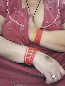 Snapshot of Kavya_XX chatting on October 17, 2025, 1:53 am Kavya XX online show from October 17, 2025, 1:53 am