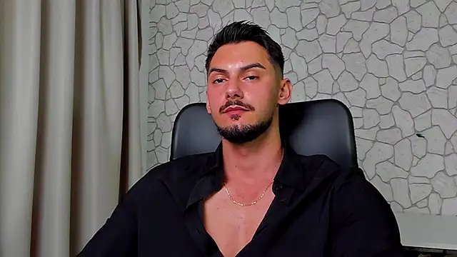 Snapshot of ClintMasters chatting on September 21, 2025, 5:45 am ClintMasters online show from September 21, 2025, 5:45 am