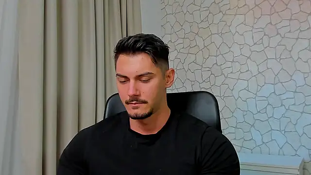 Snapshot of ClintMasters chatting on March 4, 2025, 9:40 am ClintMasters online show from March 4, 2025, 9:40 am