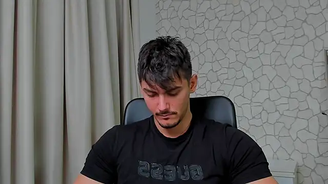 Snapshot of ClintMasters chatting on March 18, 2025, 5:45 am ClintMasters online show from March 18, 2025, 5:45 am