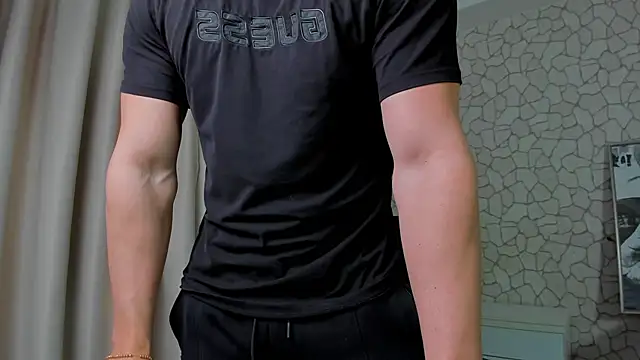 Snapshot of ClintMasters chatting on February 26, 2025, 6:19 am ClintMasters online show from February 26, 2025, 6:19 am