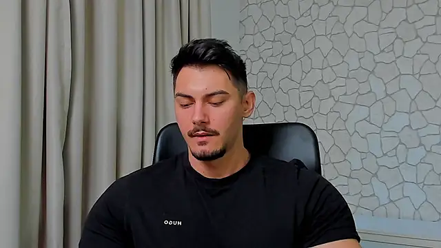 Snapshot of ClintMasters chatting on March 5, 2025, 5:40 am ClintMasters online show from March 5, 2025, 5:40 am