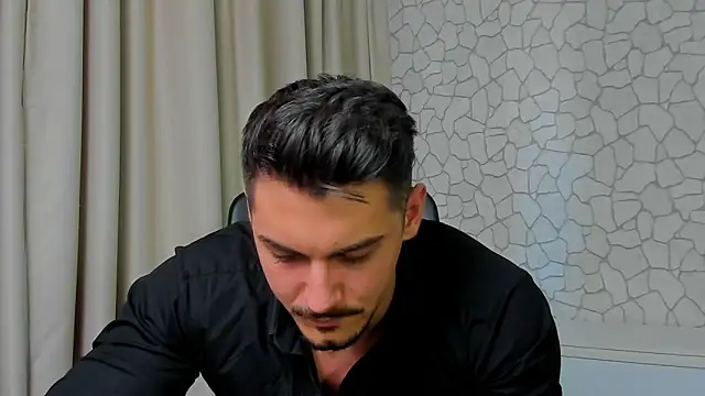 Snapshot of ClintMasters chatting on March 6, 2025, 12:52 pm ClintMasters online show from March 6, 2025, 12:52 pm