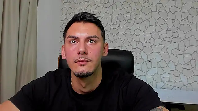Snapshot of ClintMasters chatting on July 7, 2026, 10:52 am ClintMasters online show from July 7, 2026, 10:52 am