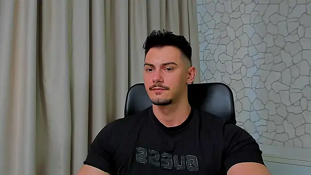 Snapshot of ClintMasters chatting on February 25, 2025, 2:26 pm ClintMasters online show from February 25, 2025, 2:26 pm