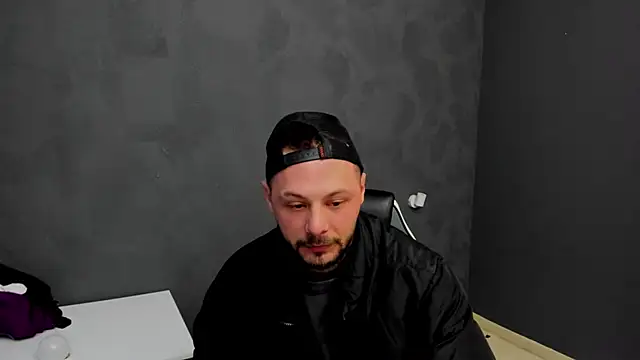 BrianHunts online show from March 8, 2025, 6:43 am