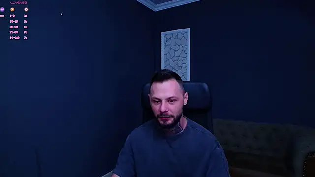 Snapshot of BrianHunts chatting on October 10, 2025, 4:46 am BrianHunts online show from October 10, 2025, 4:46 am