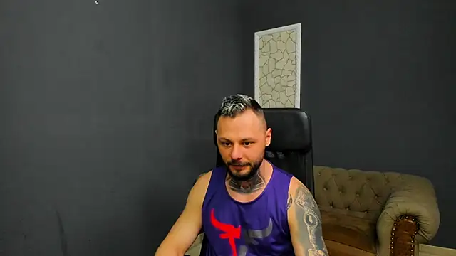 Snapshot of BrianHunts chatting on February 22, 2026, 5:54 am BrianHunts online show from February 22, 2026, 5:54 am