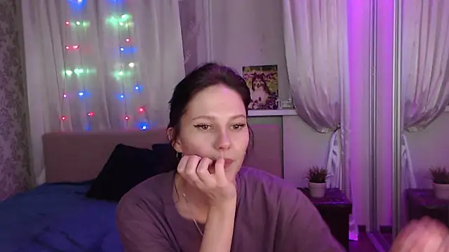 Zlata888 online show from May 10, 2026, 8:33 pm