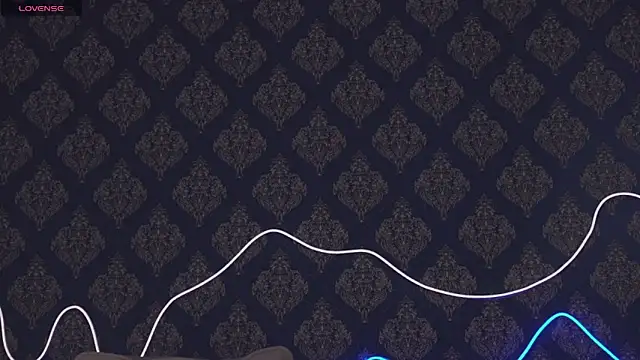 Daphne Moss online show from September 19, 2025, 12:53 pm