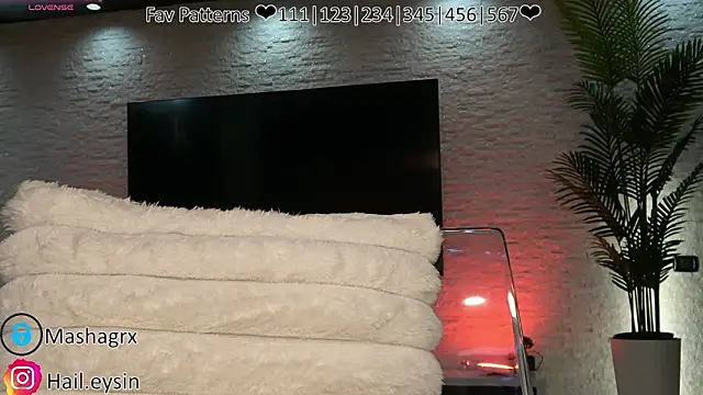 Mashagrx0 online show from March 16, 2026, 9:06 pm