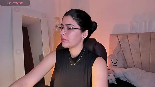  Niah  online show from March 1, 2025, 9:15 pm