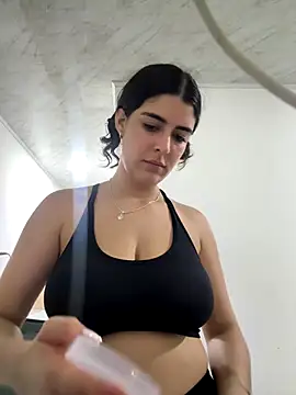  Niah  online show from September 27, 2025, 11:22 pm