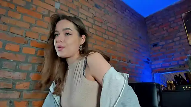 Snapshot of MistressMilana chatting on January 3, 2025, 11:25 am MistressMilana online show from January 3, 2025, 11:25 am