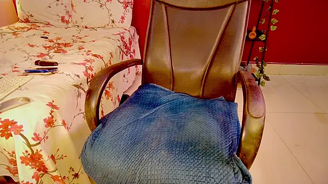 Naughty nightz online show from February 8, 2025, 11:24 pm