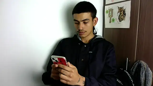 sorry-mom69 online show from September 26, 2025, 11:11 pm