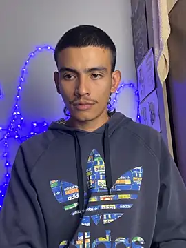 sorry-mom69 online show from December 22, 2025, 12:00 am