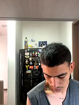 sorry-mom69 online show from November 12, 2025, 12:31 pm