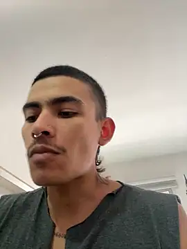 sorry-mom69 online show from October 26, 2025, 8:20 pm