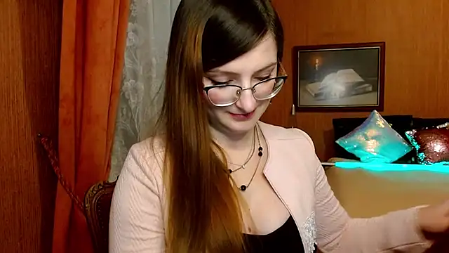 Arielsssplash online show from December 4, 2024, 2:42 pm