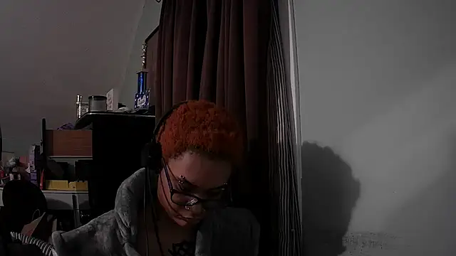 Snapshot of nickytheehawtie chatting on April 30, 2026, 12:50 am nickytheehawtie online show from April 30, 2026, 12:50 am