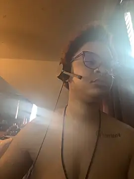 Snapshot of nickytheehawtie chatting on February 26, 2026, 5:24 pm nickytheehawtie online show from February 26, 2026, 5:24 pm