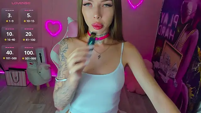 ArielSpell online show from October 27, 2025, 11:16 pm