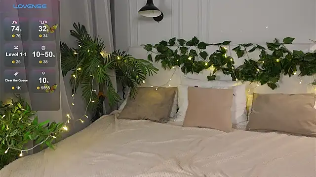 Elfa Mirielle online show from December 23, 2025, 6:56 am